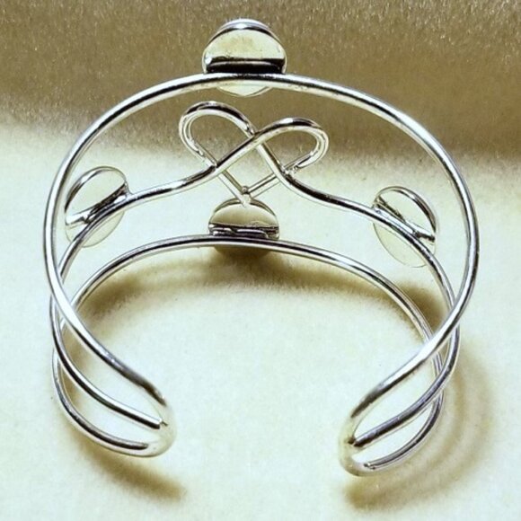 Heart & Stones Cuff Bracelet (Silver Tone) - Picture 4 of 4